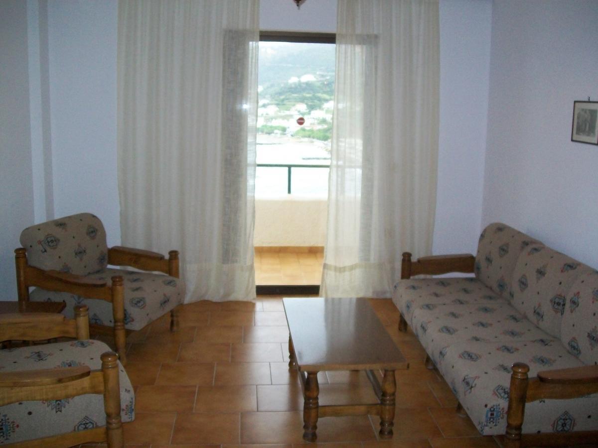 Marou Hotel Agia Pelagia  Exteriör bild